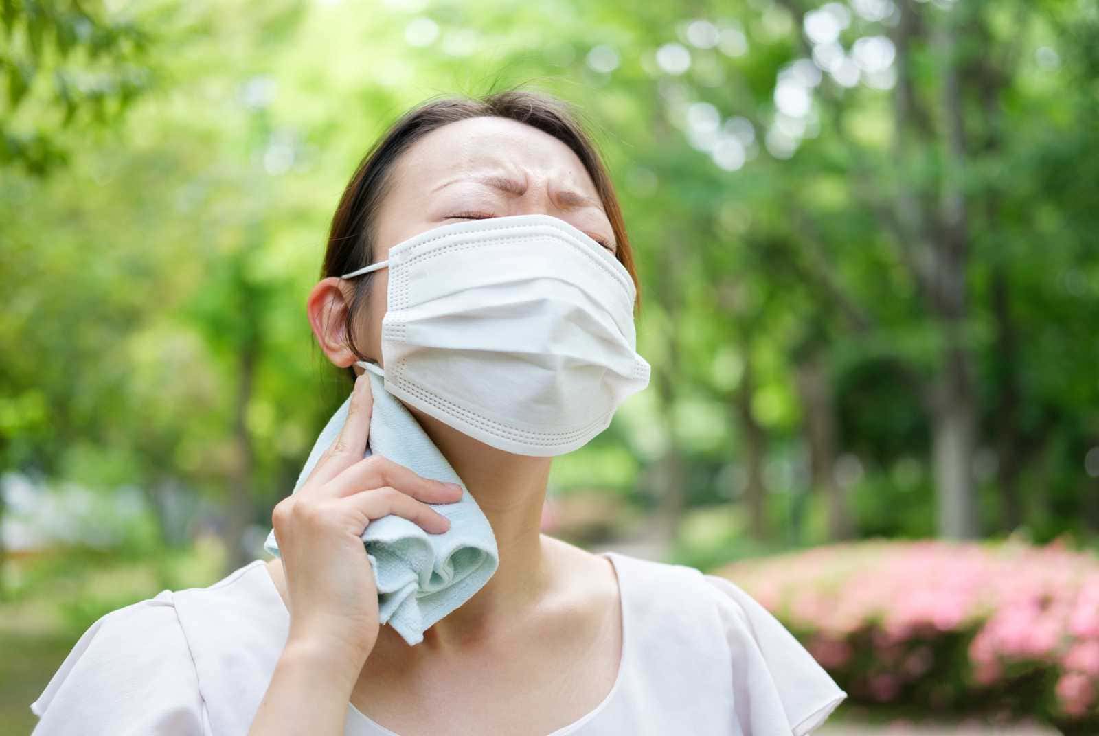高溫天氣里，應如何選擇口罩